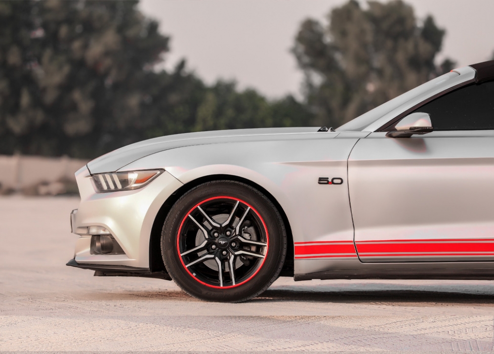 Red Ford Mustang Convertible EcoBoost 2016